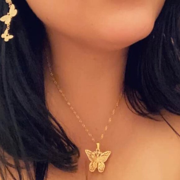 Neiman Marcus Jewelry - Neiman Marcus 18k Gold Plated Butterfly Necklace